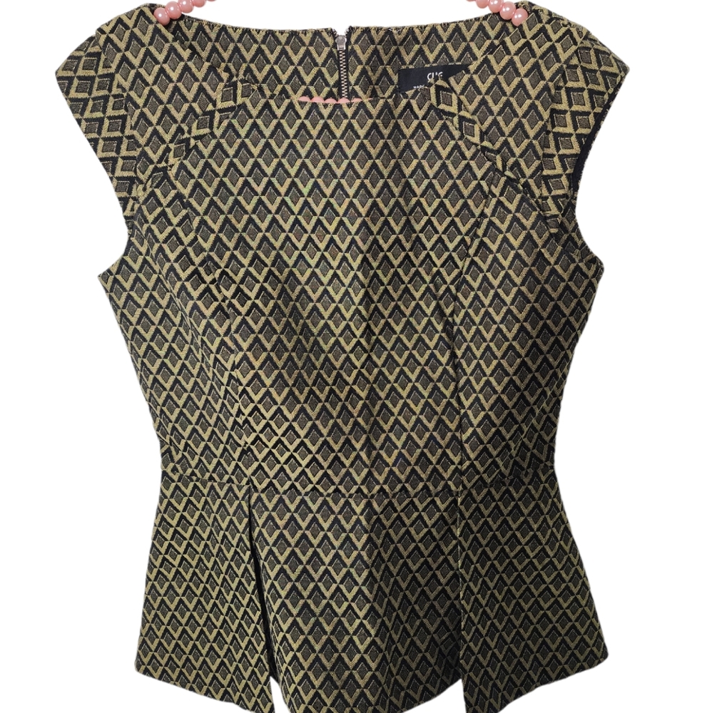 Cue Austrialian brand dress top